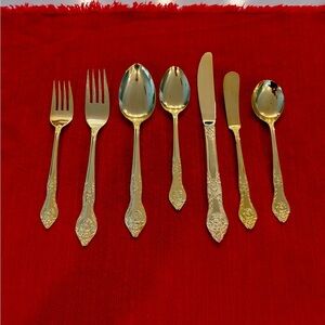 50 Ps Set - 24k Gold Electroplate Flatware